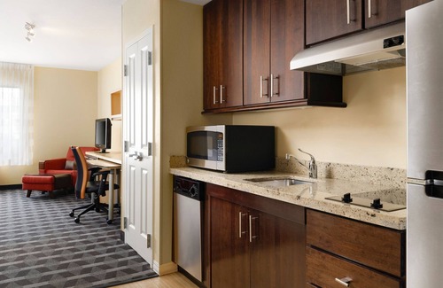 Bryant Pattengill West Hotel | TownePlace Suites by Marriott Ann Arbor