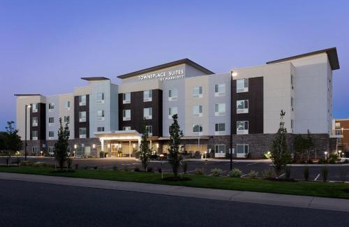 Thornton Hotel | TownePlace Suites by Marriott Denver North Thornton