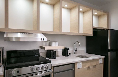 Oshkosh Hotel | TownePlace Suites by Marriott Oshkosh