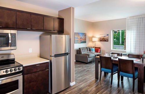 Estero Hotel | TownePlace Suites by Marriott Fort Myers Estero