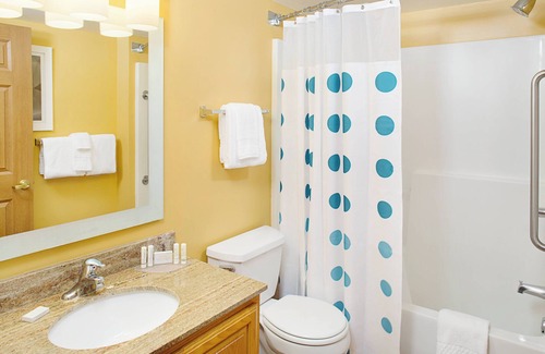 Horsham Hotel | Towneplace Suites by Marriott Horsham