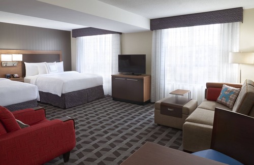 Windsor Hotel | TownePlace Suites by Marriott Windsor