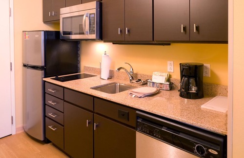 West Omaha Hotel | TownePlace Suites by Marriott Omaha West