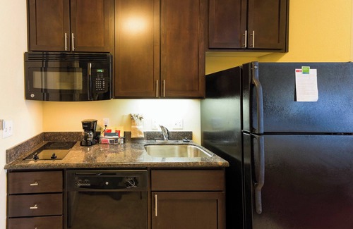 Biggs Field Hotel | TownePlace Suites El Paso Airport