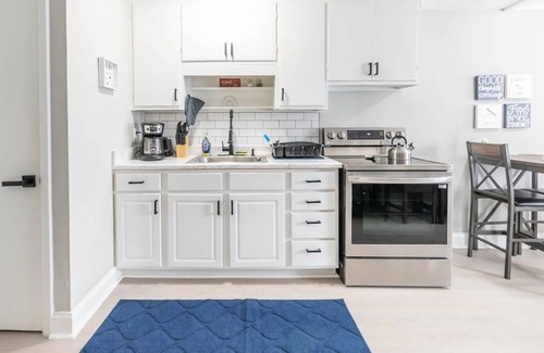 Westerville Casa | Townhome in downtown Westerville, walking distance to Otterbein