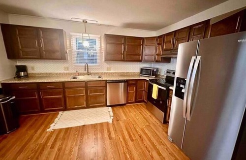 Elizabethton Condominio | Townhome in Elizabethton, TN near Tweetsie Trail