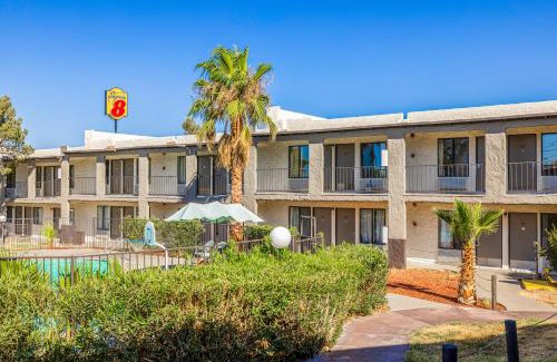Barstow Hotel | Townhouse Barstow On Historic Route 66 CA I 15