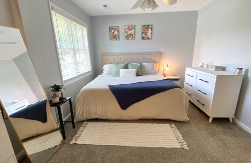 Lynchburg Casa | Townhouse in Lynchburg 3 miles from Liberty