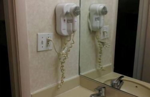 Marina District Hotel | Townhouse Motel