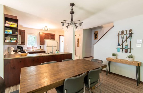 Mont-Tremblant Casa | Townhouse on the Golf w/ Pool Access -Aiglon 1717