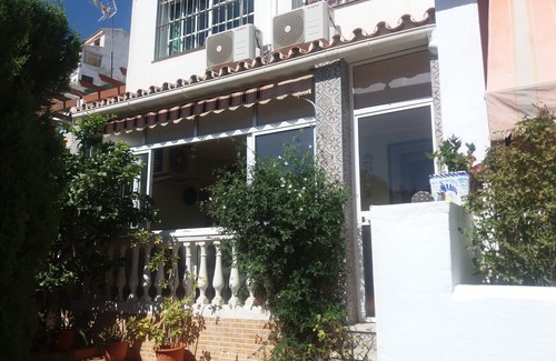 La Cala del Moral Casa | Chalet Adosado con piscina en la Cala del Moral a 10 Min andando de la playa