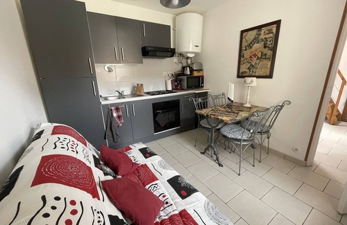 Ouistreham Casa | Townhouse with terrace in the center of Ouistreham Riva Bella