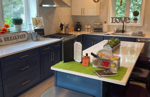 Stockton Casa | Towpath Weekend Retreat along river