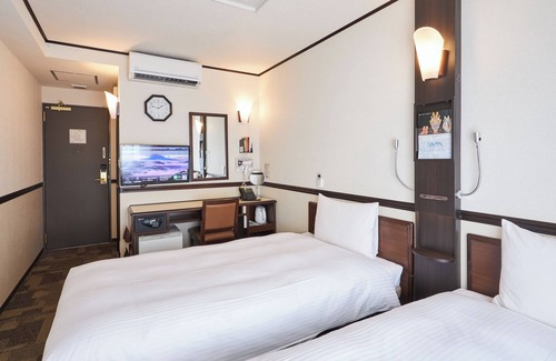 Yokkaichi Hotel | Toyoko Inn Kintetsu Yokkaichi-eki Kita-guchi