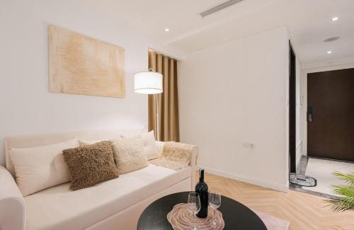 Hang Bai Apartamento | Tplace Apartel w Lift near HoanKiem Lake