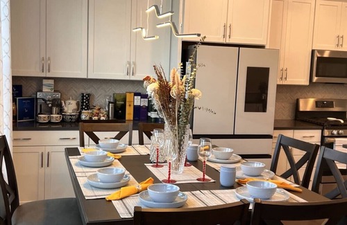 Durham Casa | TPV - Buckingham - 10 mins - Airport/Duke/Downtown