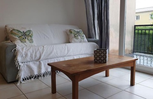 Bourg-Saint-Andeol Apartamento | Très bel appartement dans résidence calme