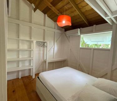 Riviere-Salee Casa | Très joli bungalow et sa petite piscine privee