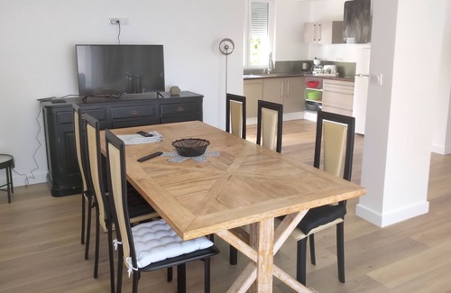 Bretteville-sur-Odon Apartamento | Très Spacieux F3 Avec Terrasse et Jardin