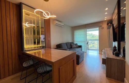 Pioneiros Apartamento | TR01- Suíte+1 | Vista Incrível | Piscina|Big Wheel