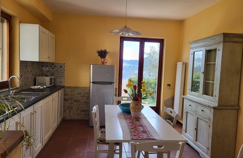 Monte Santa Maria Tiberina Otro | Casa rural tranquila en Umbría