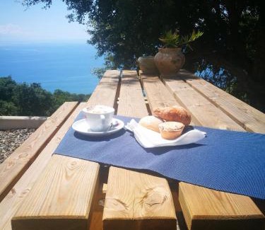 Ispani Apartamento | Tra Montagne e Mare