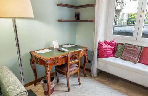 Porta Nuova Apartamento | Tra Via Brera e Via Spiga, Suite Deluxe