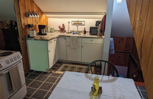 Lake Luzerne-Hadley Apartamento | Track Season Adirondack Farmhouse Apartment