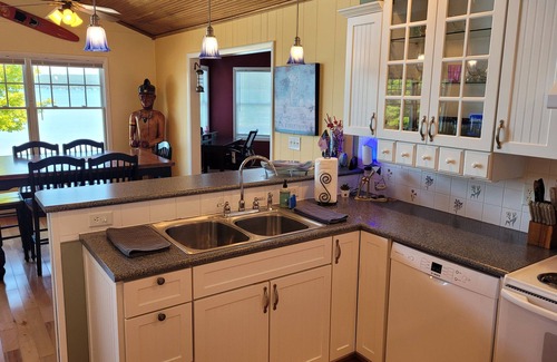Frankfort Casa | Trader Scott's - GORGEOUS LAKEFRONT HOME WITH PRIVATE DOCK AND BONFIRE RING!
