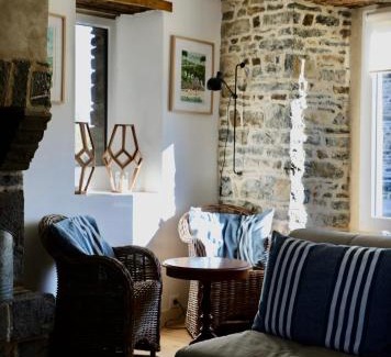 St-Georges-de-la-Riviere Casa | Traditional Normandy farmhouse only 3 km from the beach