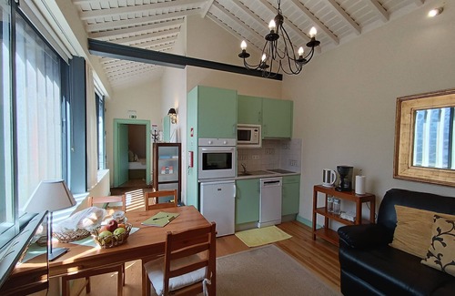 Nordestinho Cabaña | HERMOSA CASA RURAL CON UN BONITO JARDÍN, PISCINA Y INCREÍBLES VISTAS ASOMBROSAS