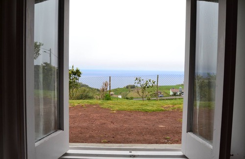 Nordestinho Cabaña | HERMOSA CASA RURAL CON UN BONITO JARDÍN, PISCINA Y INCREÍBLES VISTAS ASOMBROSAS