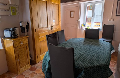 Tenay Casa | Traditional Bugey house, family-run, pets welcome (6 pers.)