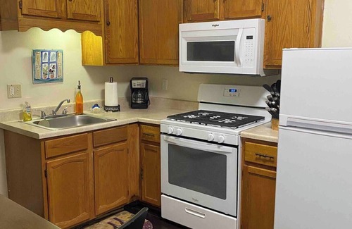 Forest Hills Apartamento | Traditional decor, 1Br,1Ba,Lg Studio Apt. US OPEN