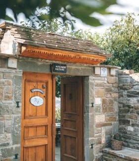 Albania Casa | Traditional GuestHouse Permet