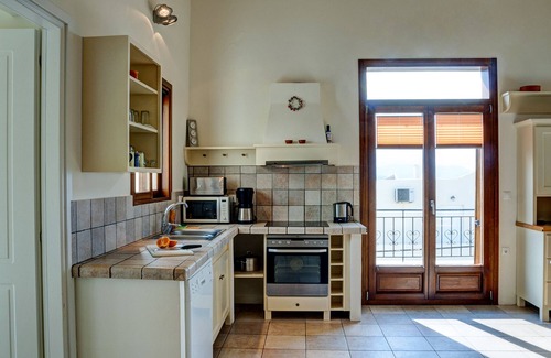 Plaka Villa | Traditional Pool Villa with Sea and Mountain View