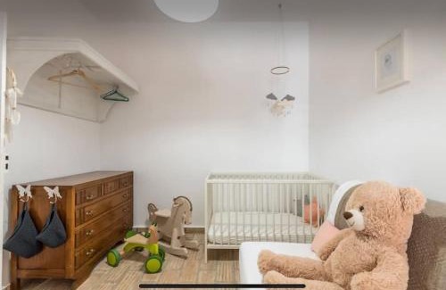 Portimao City Centre Casa | Traditional townhouse with private patio and pool