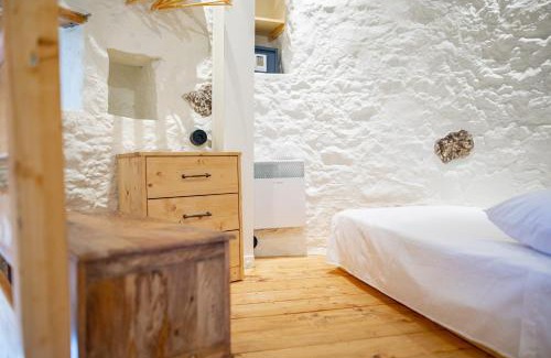 Lambi Casa | Traditional Windmill