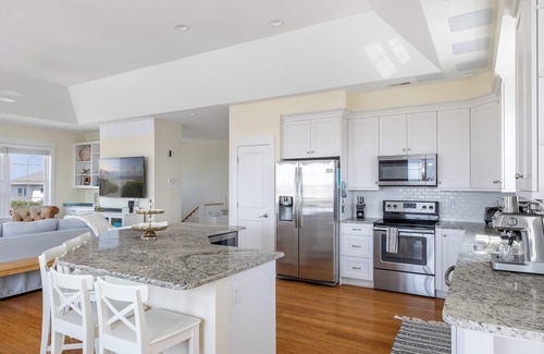 The Point Casa | Traigh Point: Oceanview and Soundview, 4BR, 3.5BA, Elevator!