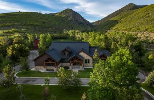 Oakley Casa | Trail Creek Canyon Ranch 1055 by Moose Management