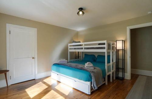 Balsam Grove Casa | Trail-Ready Retreat near Waterfalls w/Hot Tub