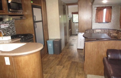 Fujikawaguchiko Alquiler De RV | Trailer House Consecutive night plan 26 peop / Minamitsuru District Yamanashi
