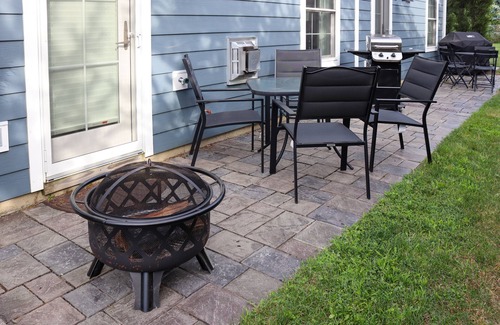Ellicottville Casa | Trail’s End: Large, modern, 10min walk to town, ultra-fast Wi-Fi, heated floors!