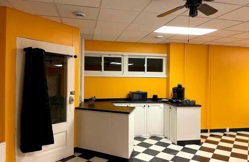 South Range Apartamento | Trailside Furnished Apartment
