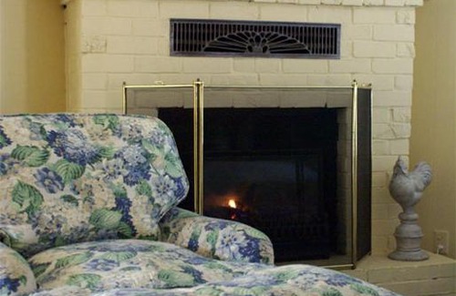 Calistoga Cama Y Desayuno | Trailside Inn Bed and Breakfast