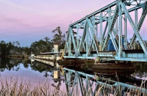 Milton Casa | Train house in downtown Milton, Florida
