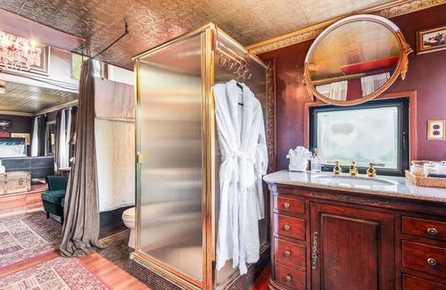 Cornell Casa | Tren Caboose Cornell cerca de Malibú
