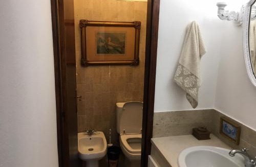 Lanhelas Casa | Trajadinha - Casa da Travessa