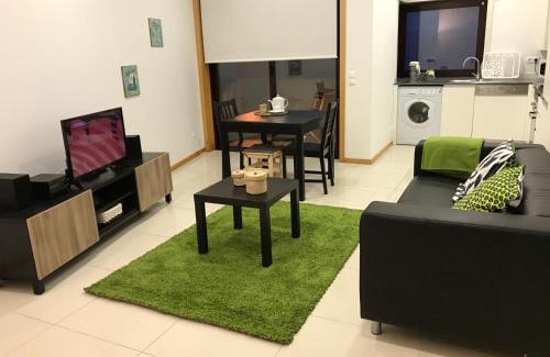 Vila Praia de Ancora Apartamento | Trajadinha