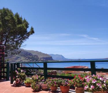 Sferracavallo Apartamento | tramonto blu
